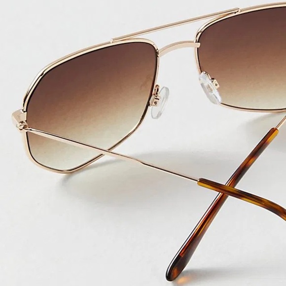 Free People Briston Stylish Brown Square Sunglasses - Picture 2 of 4